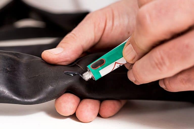 Best Glue for Rubber – A Guide to Selecting an Adhesive for Rubber