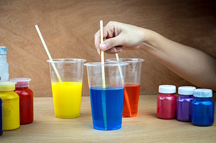 Mixing Colored Resins in Cups