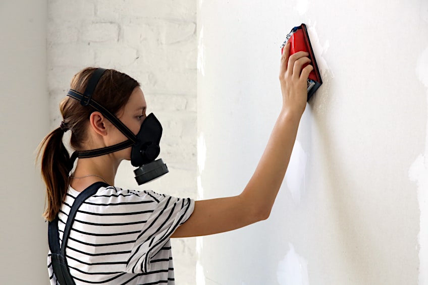 Sand Walls for Mold Resistant Paint